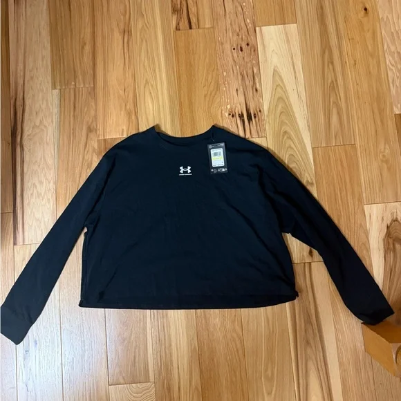 Under Armour Black Long Sleeve Tee - Picture 3 of 7